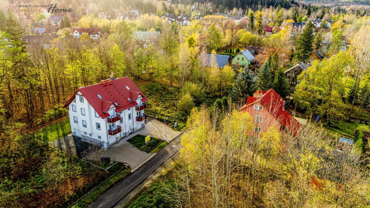 Apartment Wonder Home: Karkonosze View With Garden And Bbq